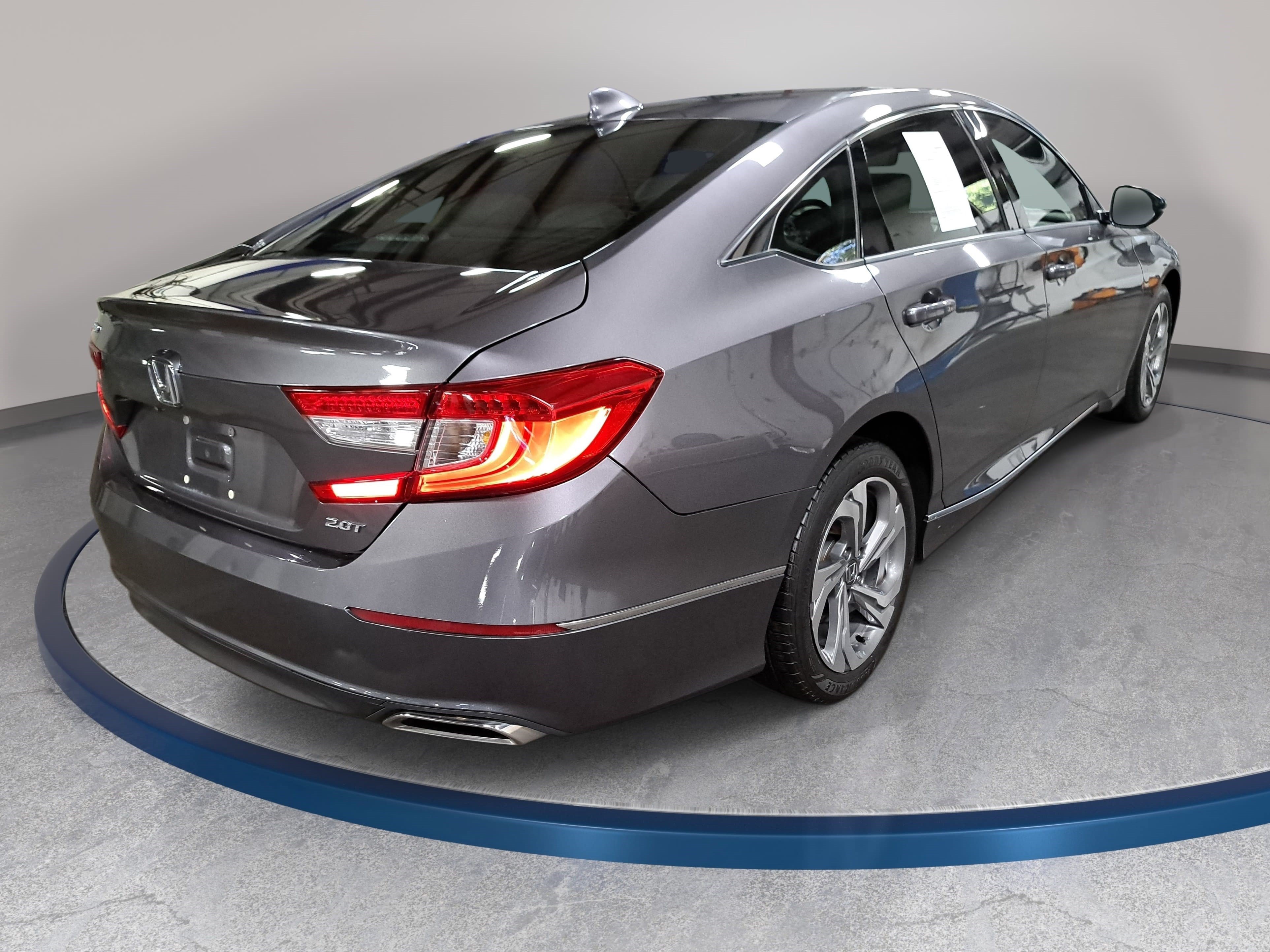 Used 2018 Honda Accord EX-L image 5