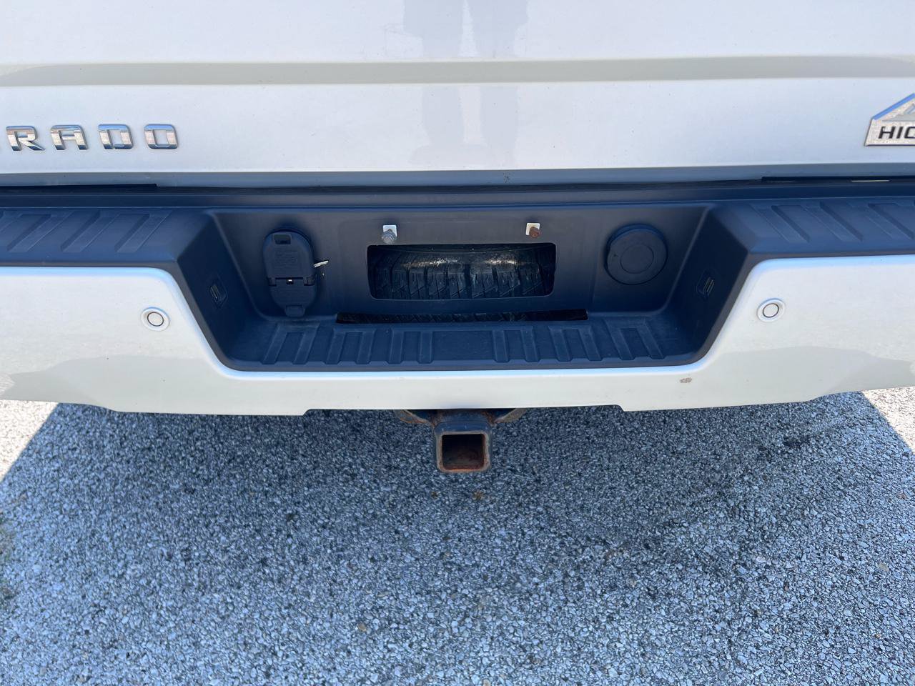 Used 2018 Chevrolet Silverado 1500 High Country AWD/4WD image 12