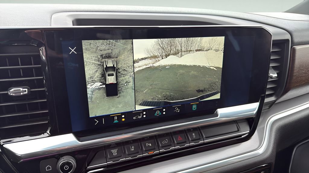 Used 2024 Chevrolet Silverado 3500 High Country w/ High Country Premium Package AWD/4WD image 30