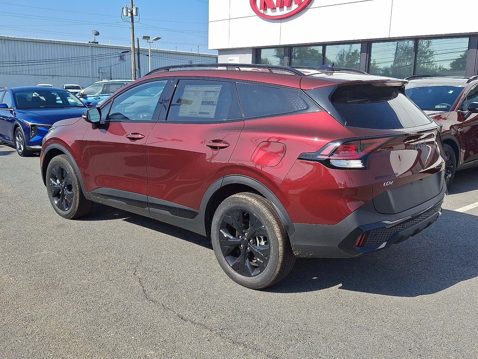 New 2025 Kia Sportage X-Line w/ Premium Package AWD/4WD image 4