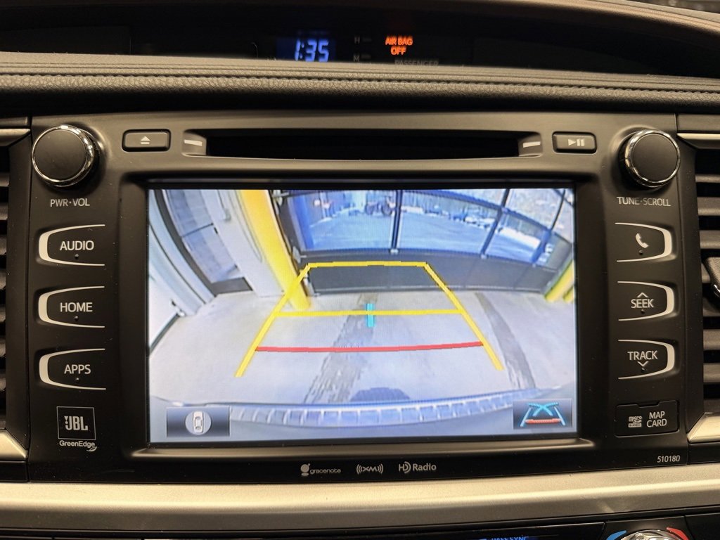Used 2018 Toyota Highlander Limited Platinum image 38