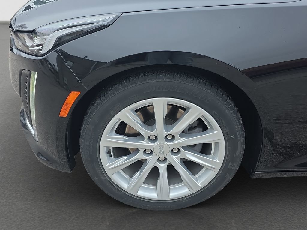 Used 2023 Cadillac CT5 Luxury RWD image 4
