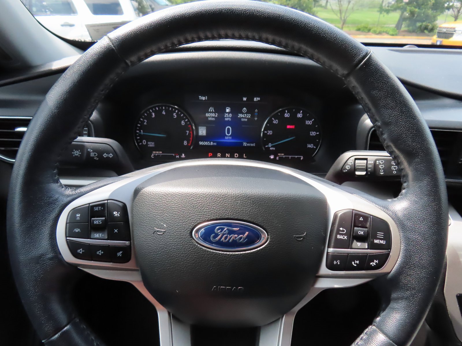 Used 2022 Ford Explorer XLT w/ Equipment Group 202A image 18