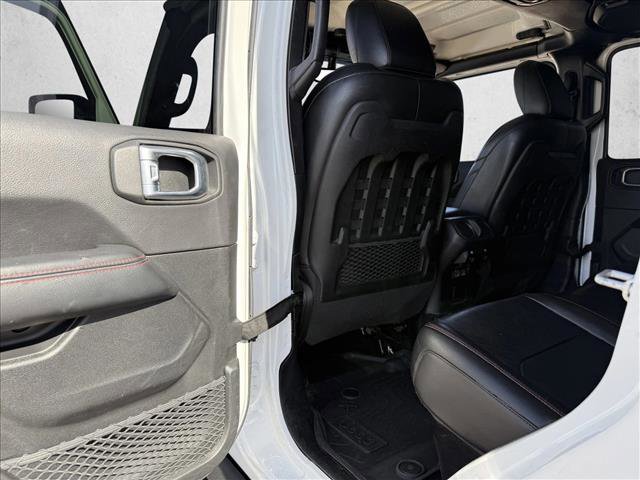 Used 2022 Jeep Gladiator Rubicon w/ LED Lighting Group AWD/4WD image 22