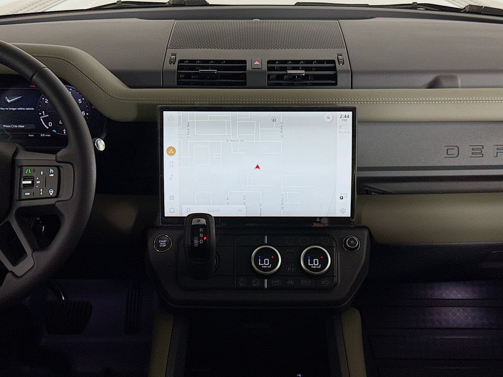New 2026 Land Rover Defender 110 S AWD/4WD image 15