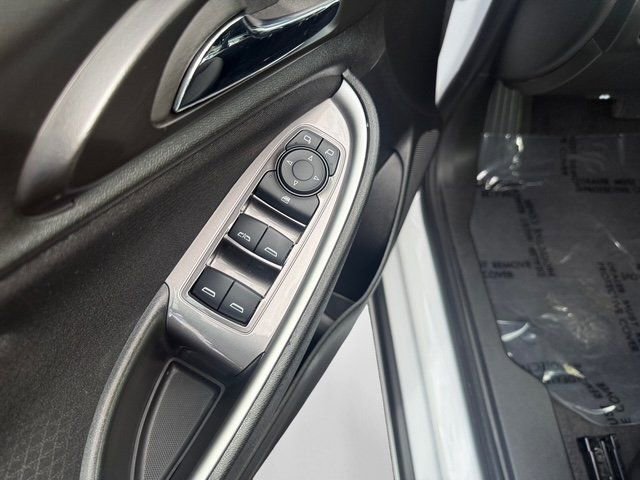 Used 2024 Chevrolet Malibu LT image 11