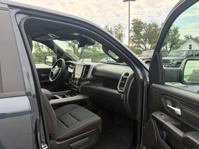 New 2026 RAM 1500 Express AWD/4WD image 27