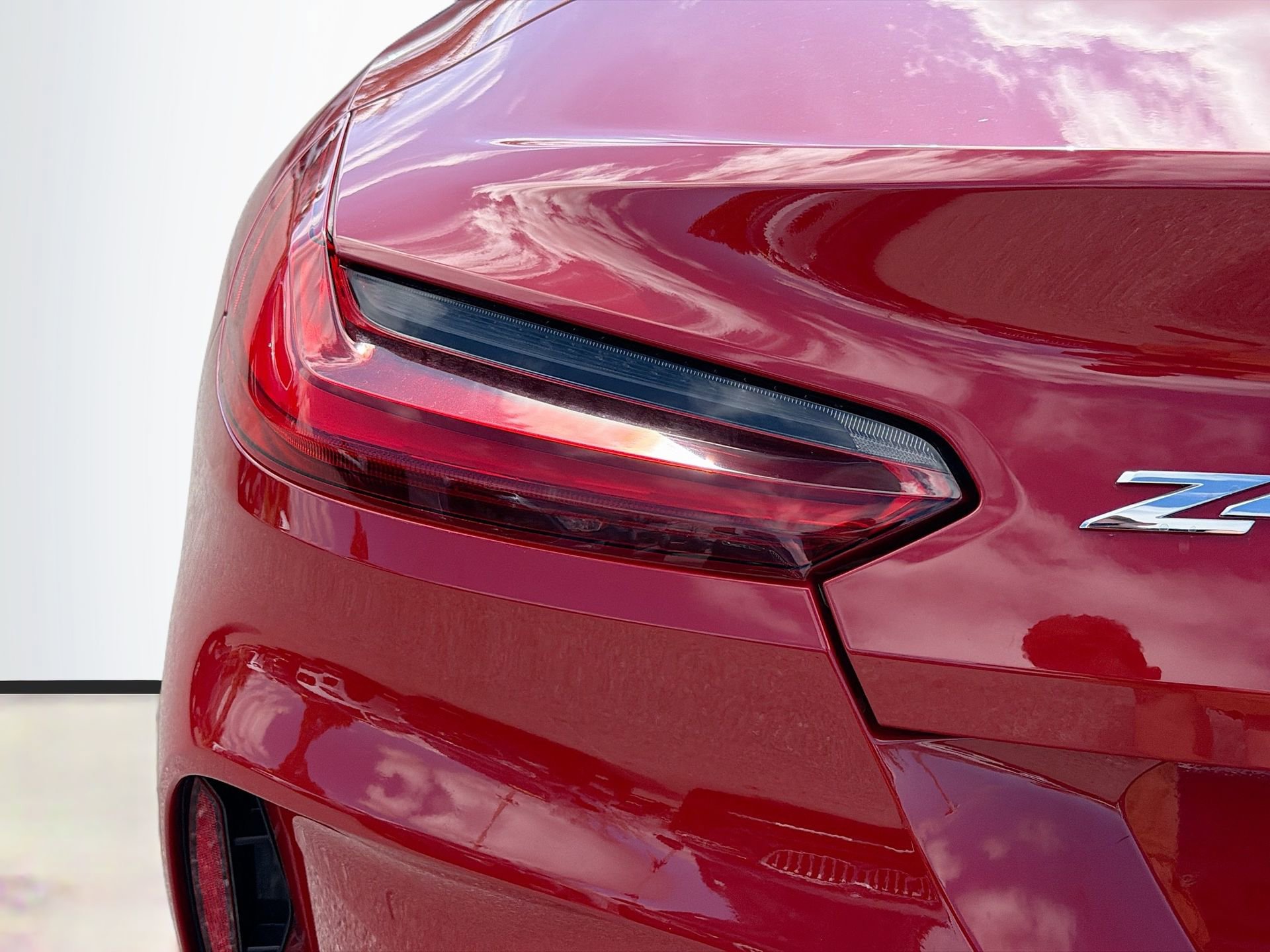 Certified 2025 BMW Z4 sDrive30i image 11