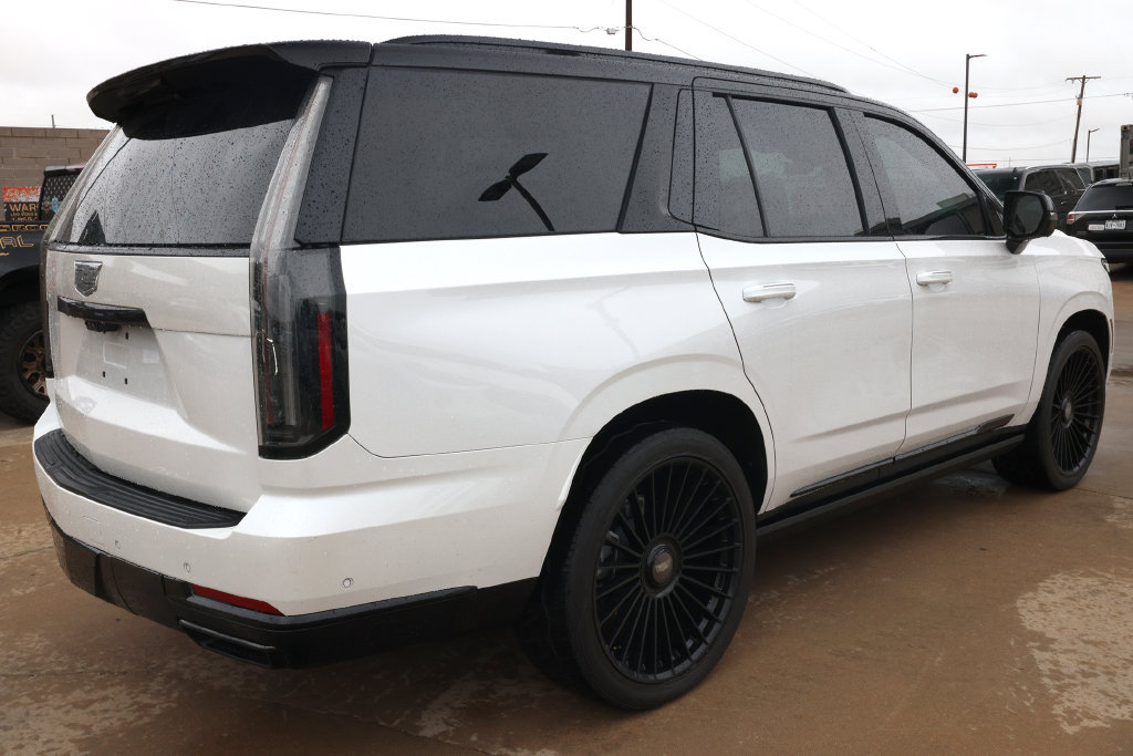 Used 2025 Cadillac Escalade Sport Platinum AWD/4WD image 5
