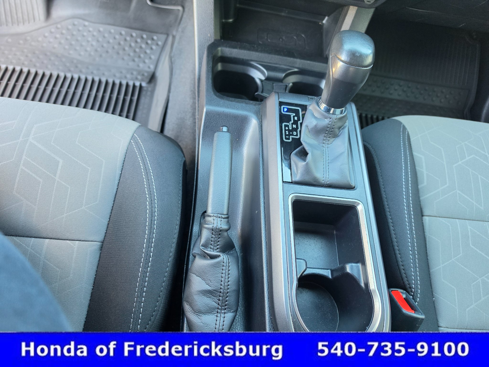 Used 2023 Toyota Tacoma TRD Sport w/ Technology Package AWD/4WD image 40