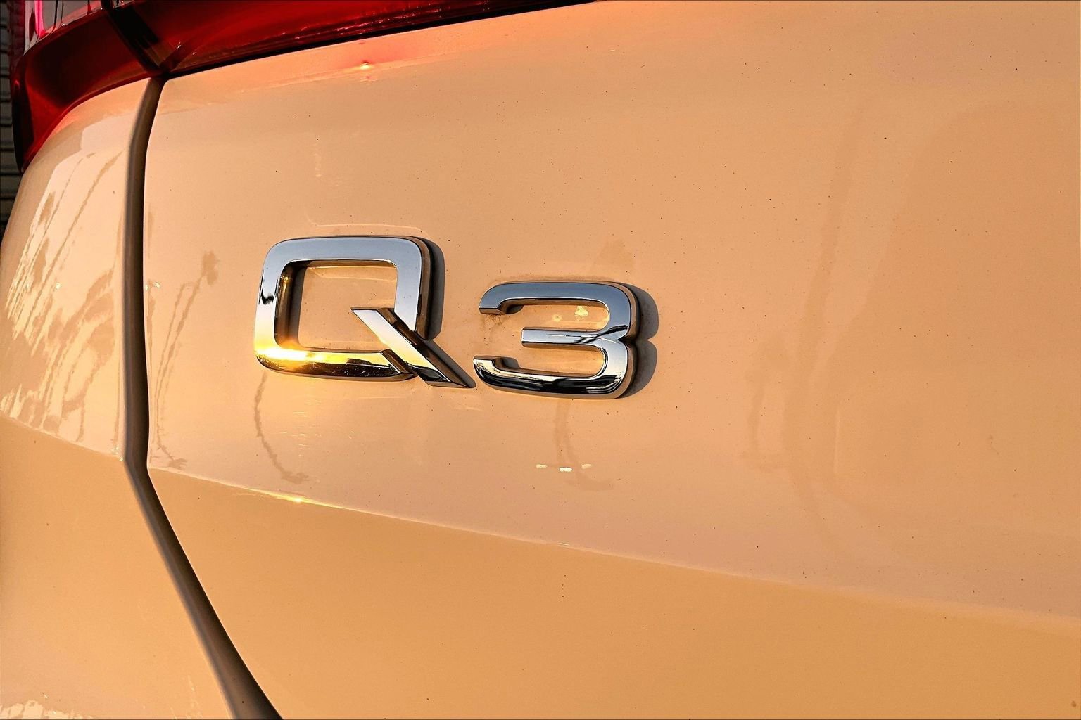 Used 2022 Audi Q3 2.0T Premium Plus w/ Premium Plus Package image 8