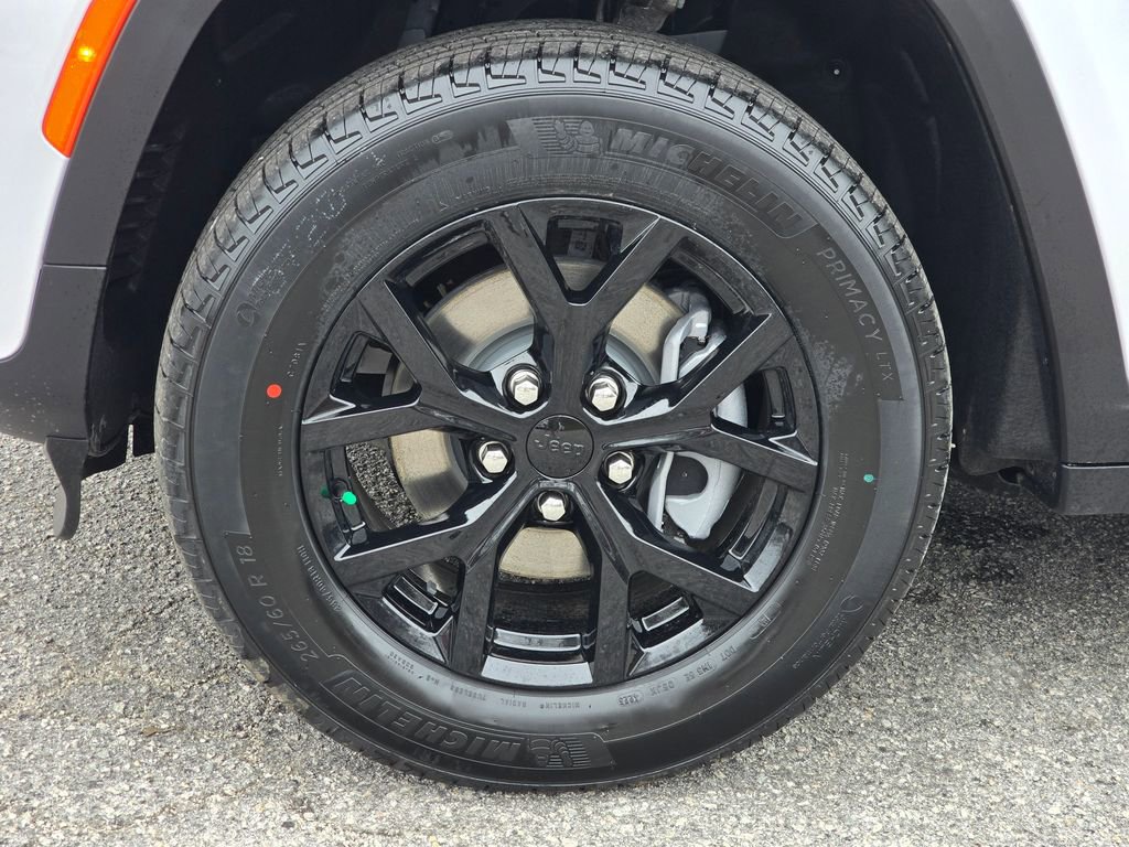 New 2026 Jeep Grand Cherokee Altitude AWD/4WD image 15