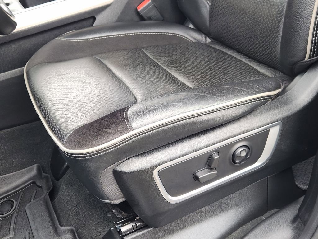 Used 2021 RAM 1500 Laramie RWD image 24