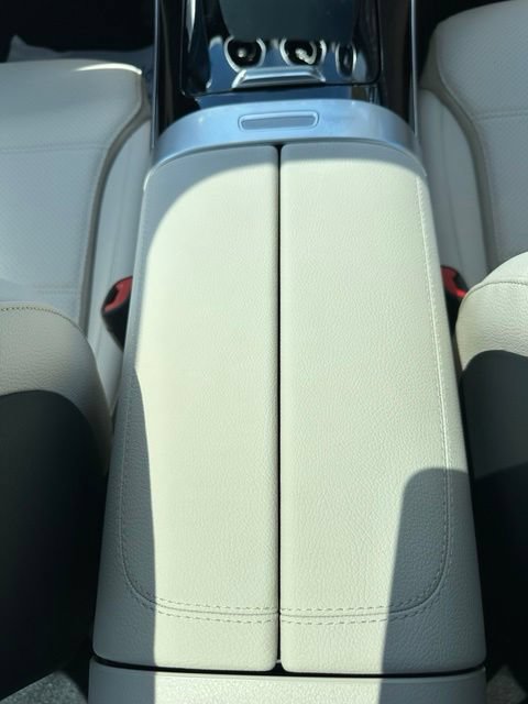 New 2026 Mercedes-Benz C 300 4MATIC Sedan image 30