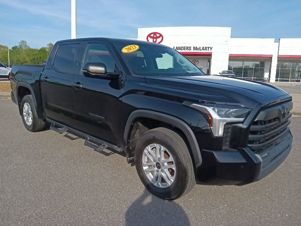 Used 2023 Toyota Tundra SR5 w/ SR5 Convenience Package