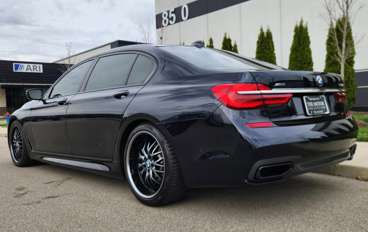 Used 2017 BMW 750i xDrive image 3