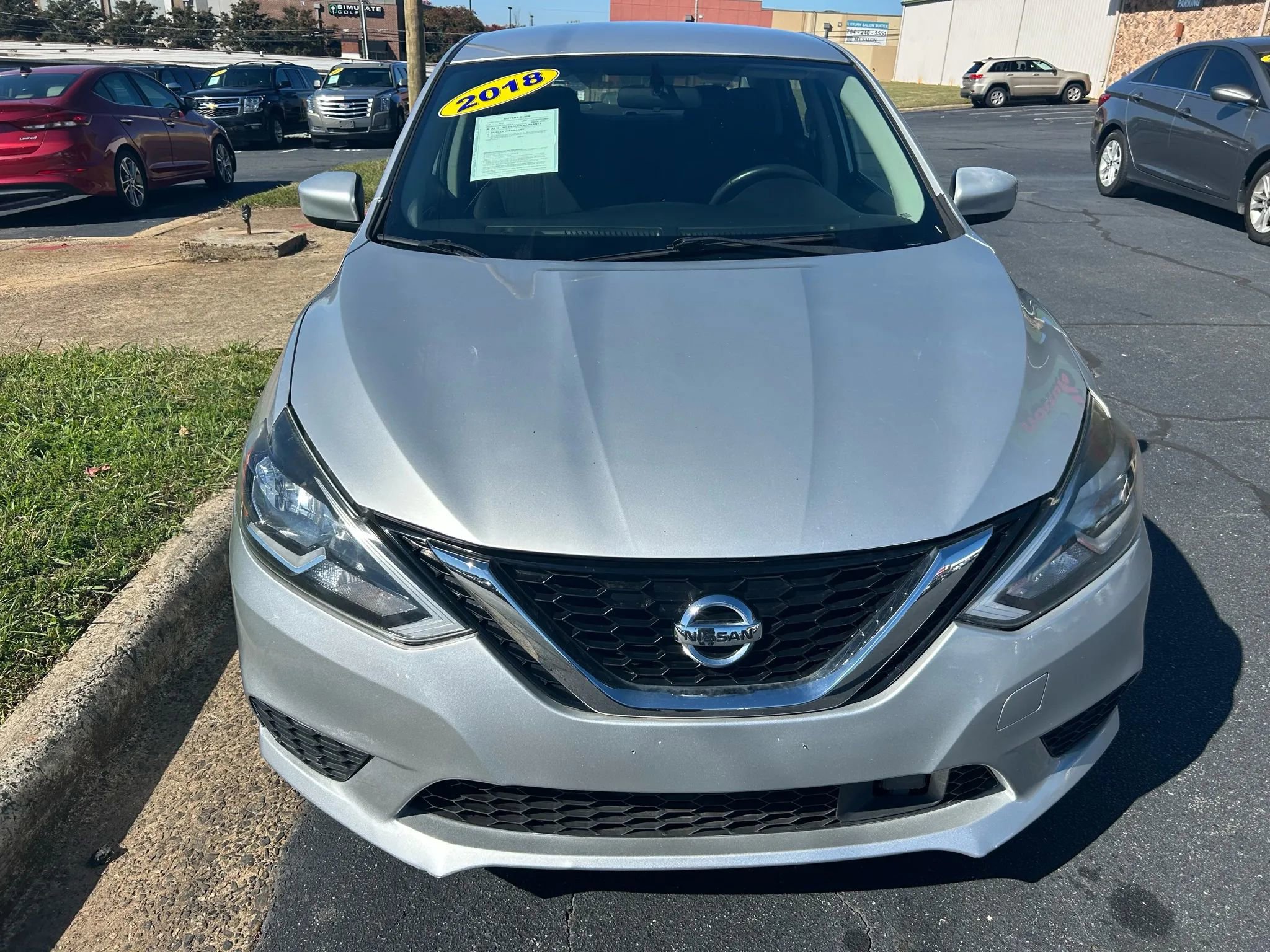 Used 2018 Nissan Sentra SV image 2