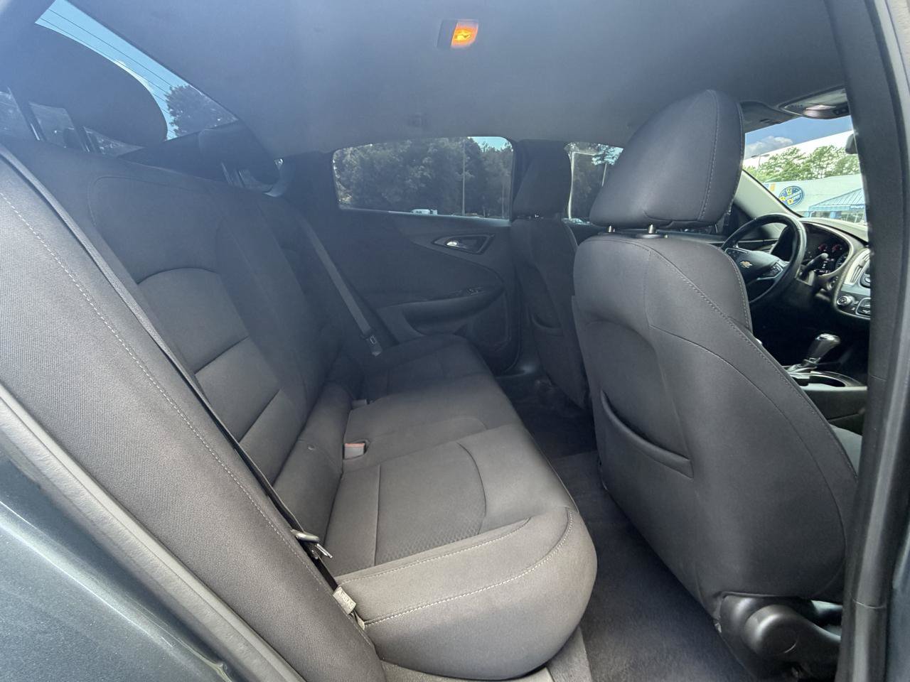 Used 2019 Chevrolet Malibu RS w/ LPO, Convenience Package 1 FWD image 15