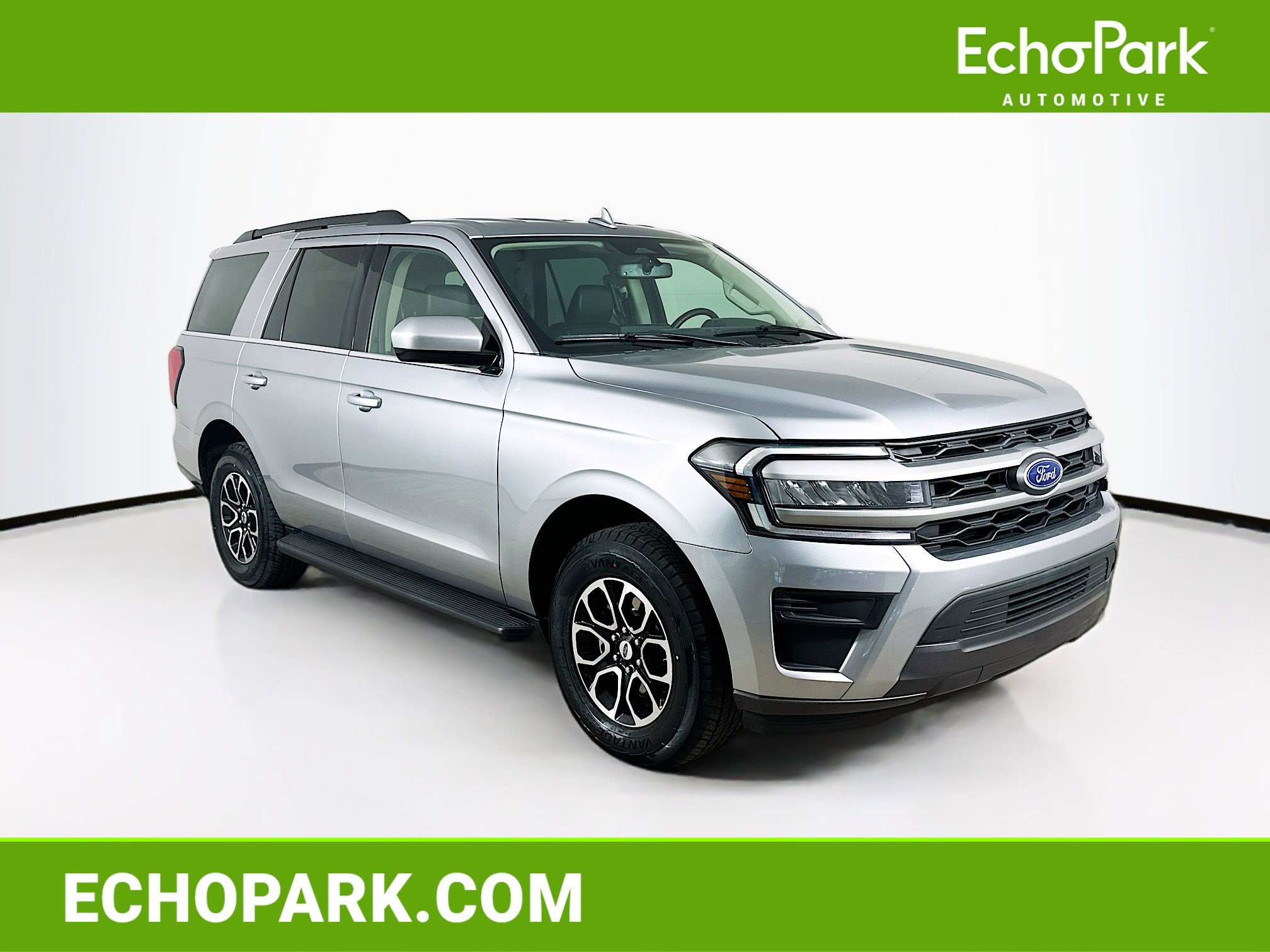 Used 2024 Ford Expedition XLT image 1