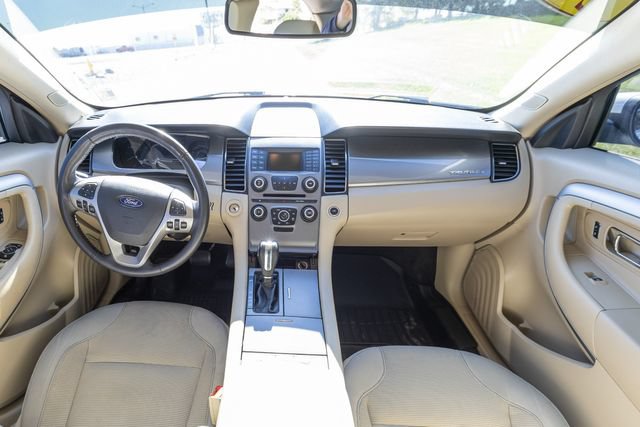 Used 2017 Ford Taurus SEL AWD/4WD image 14