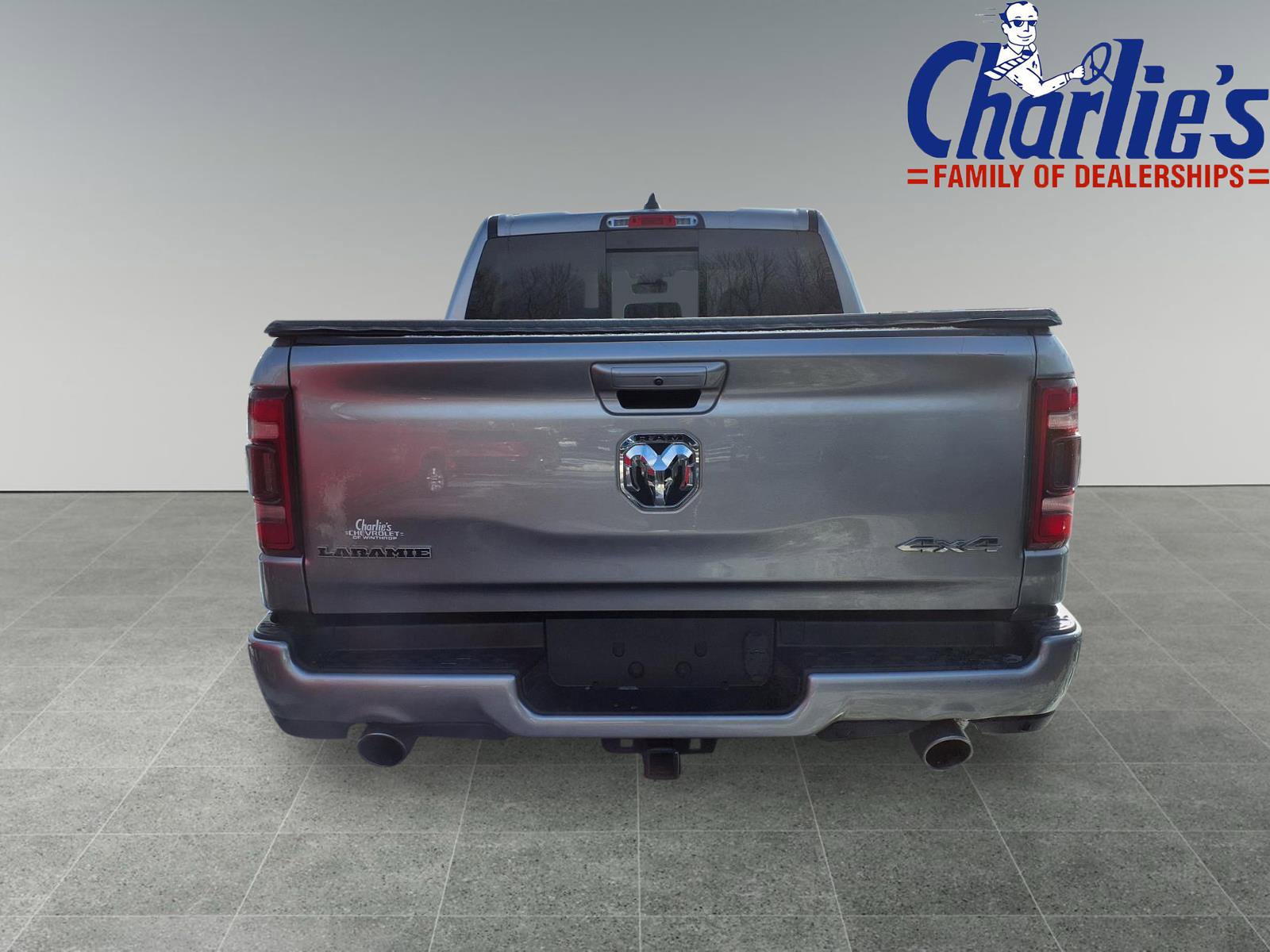 Used 2022 RAM 1500 Laramie w/ Sport Appearance Package AWD/4WD image 4