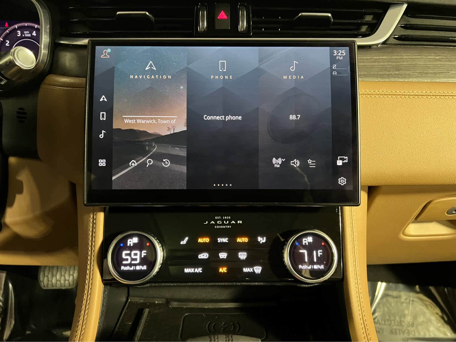 Used 2021 Jaguar F-PACE S AWD/4WD image 12