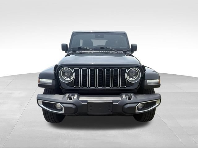 Used 2024 Jeep Wrangler Unlimited Sahara AWD/4WD image 8