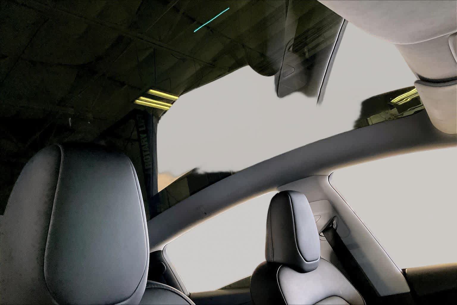 Used 2026 Tesla Model Y 2WD image 12
