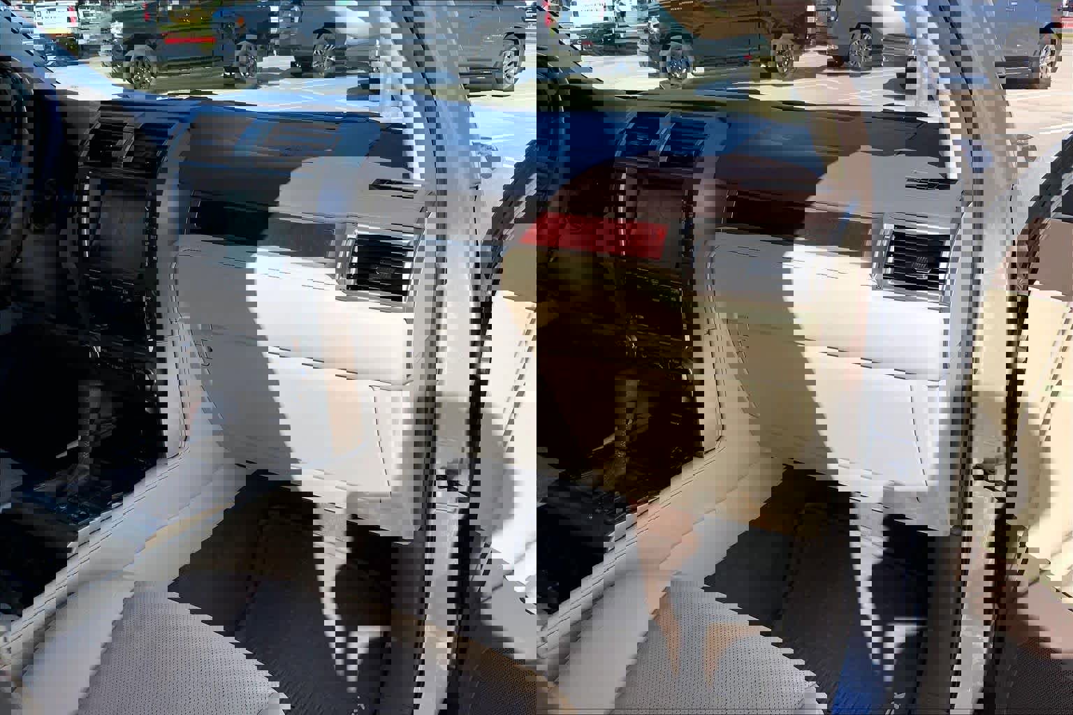 Used 2016 Lexus GX 460 image 19