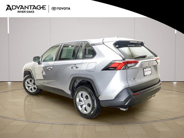 Used 2024 Toyota RAV4 LE image 5