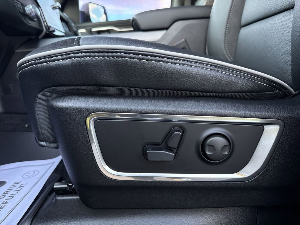 New 2026 RAM 1500 Laramie w/ Night Edition image 12