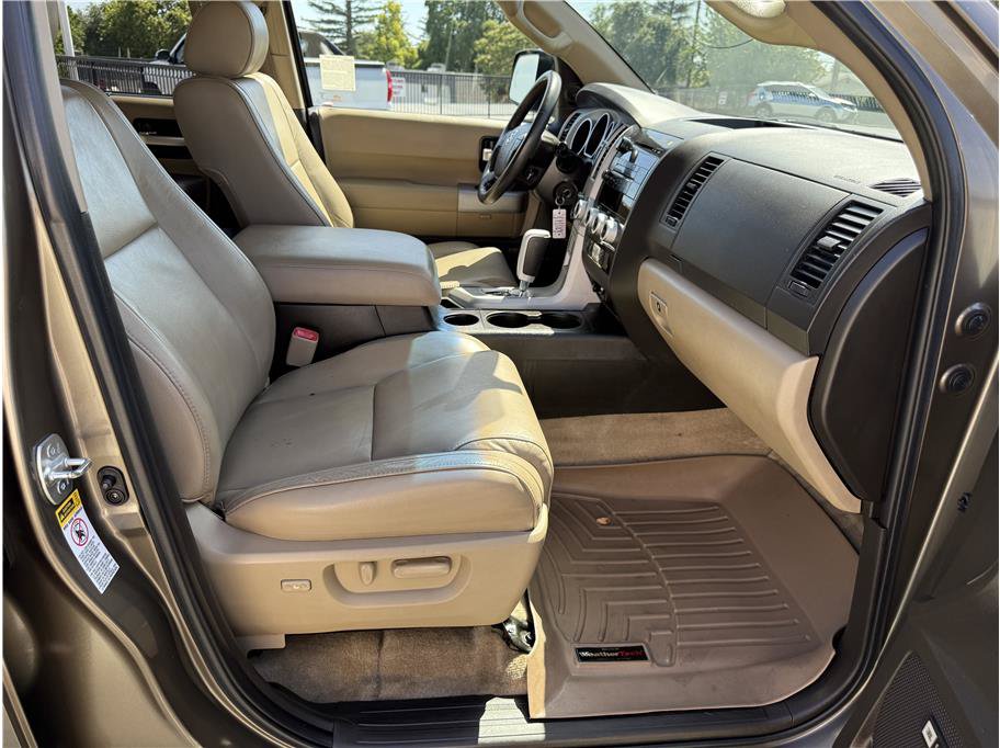 Used 2008 Toyota Sequoia Limited RWD image 20