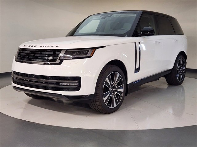 New 2025 Land Rover Range Rover SE