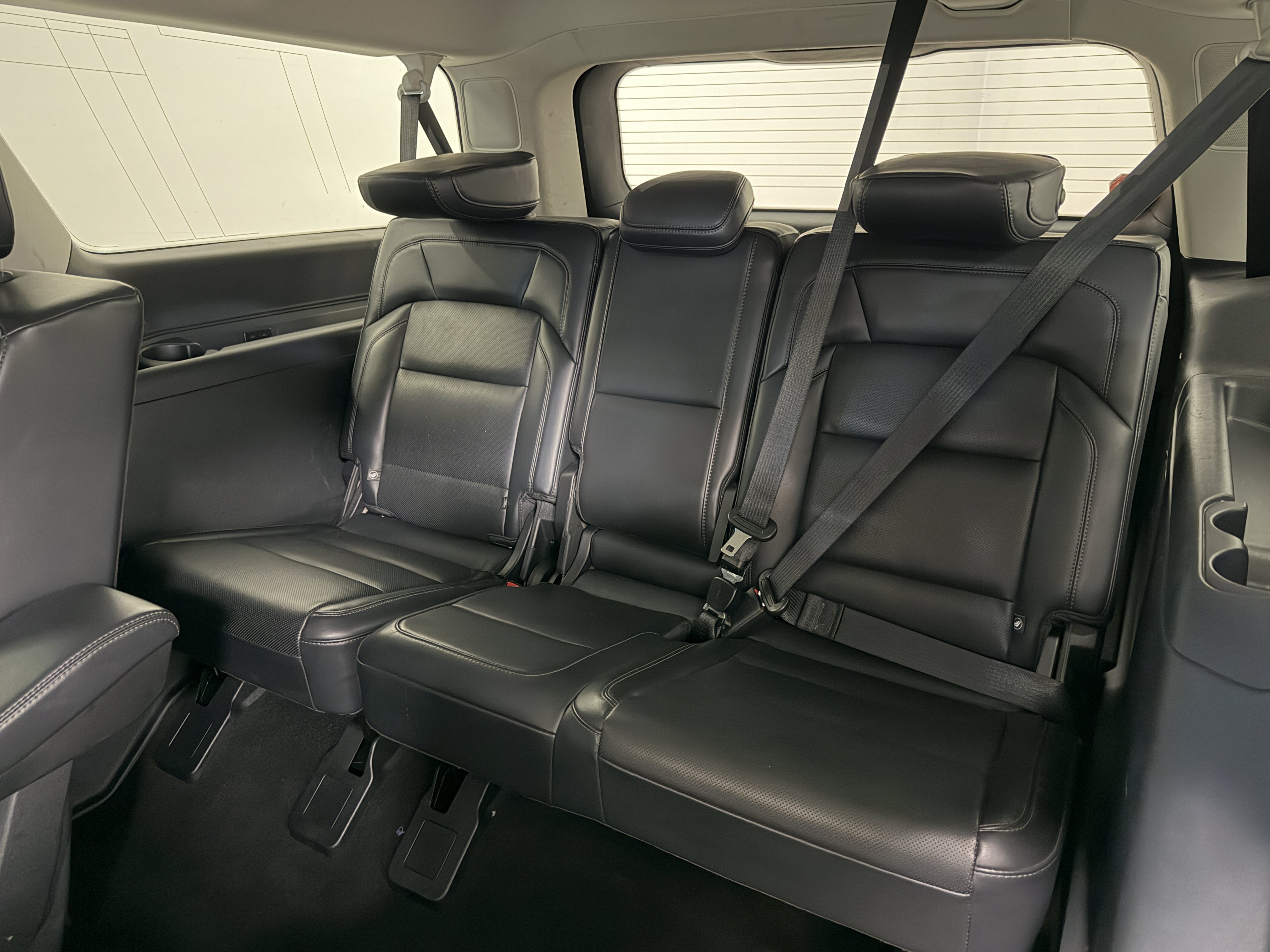 Used 2025 Lincoln Navigator L Reserve AWD/4WD image 27