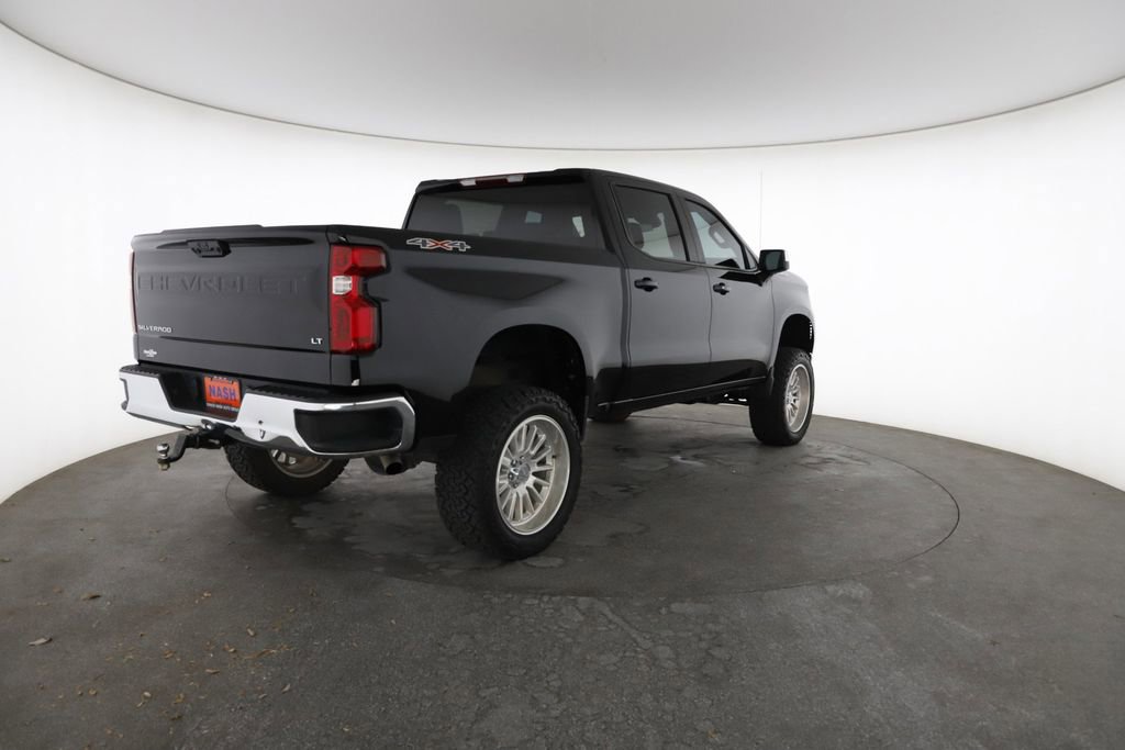 Used 2024 Chevrolet Silverado 1500 LT image 12