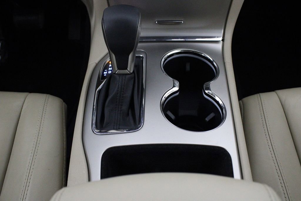 Used 2017 Jeep Grand Cherokee Limited w/ Trailer Tow Group IV image 39