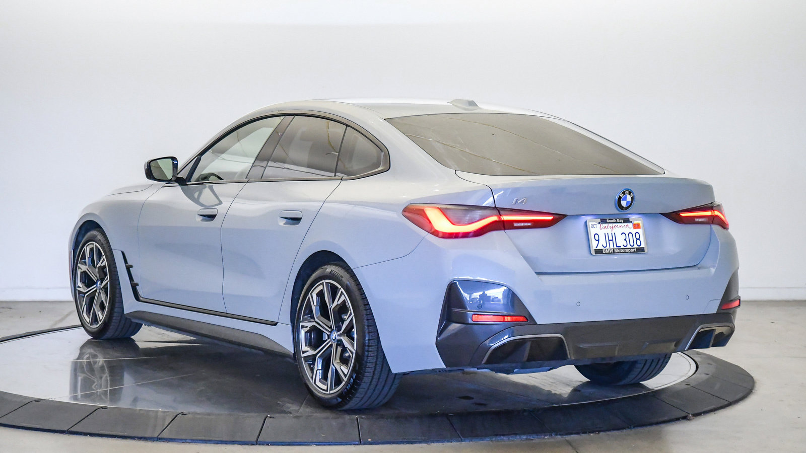 Certified 2024 BMW i4 eDrive35 w/ M Sport Package RWD image 2