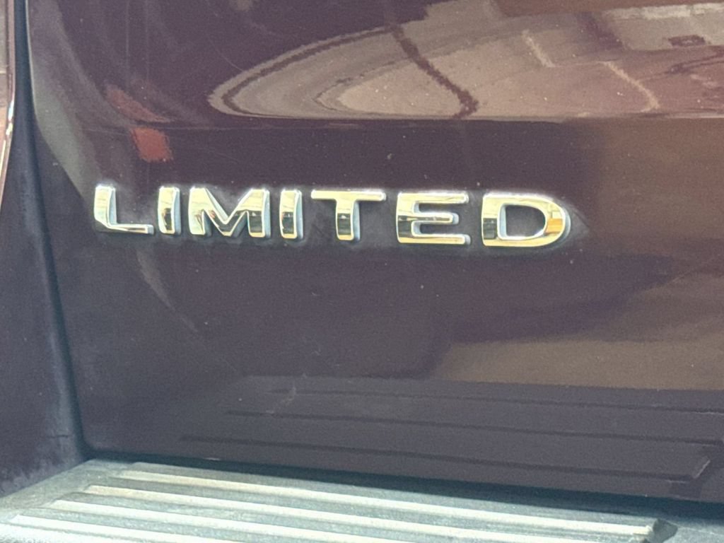 Used 2024 Ford Expedition Limited AWD/4WD image 10