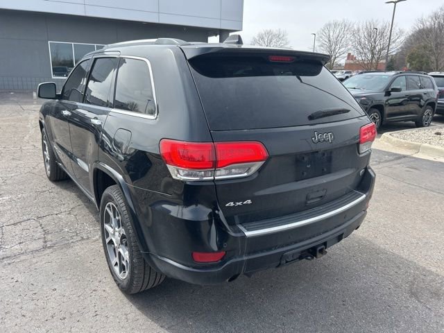 Used 2020 Jeep Grand Cherokee Overland image 2