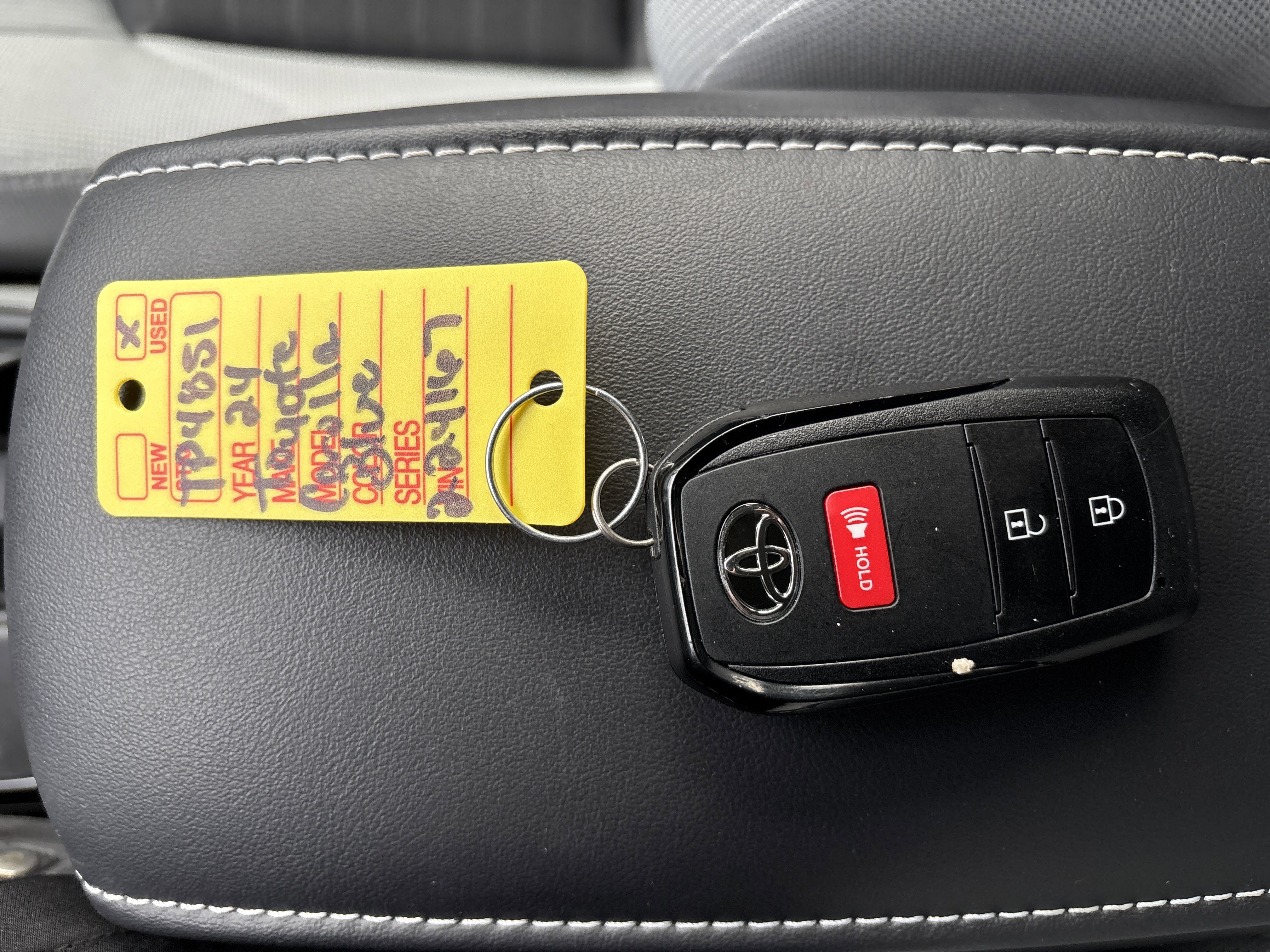 Certified 2024 Toyota Corolla SE w/ SE Package image 27