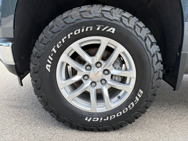Certified 2020 Chevrolet Silverado 1500 LT w/ All-Star Edition AWD/4WD image 9