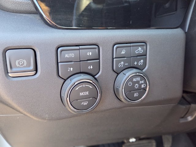 Used 2023 Chevrolet Silverado 1500 LT Trail Boss w/ LT Trail Boss Premium Package AWD/4WD image 26