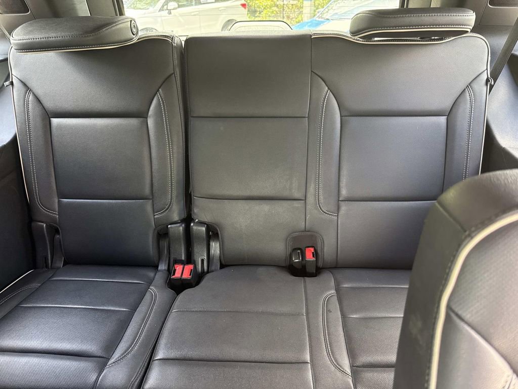 Used 2022 GMC Yukon SLT w/ SLT Premium Package RWD image 22