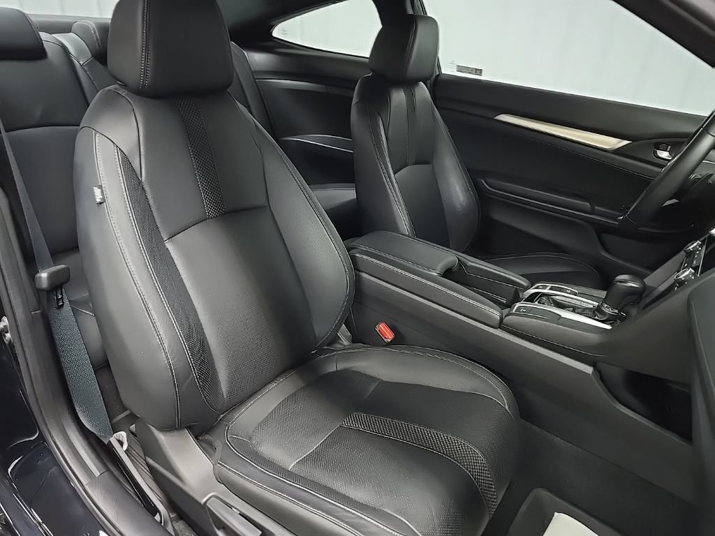 Used 2020 Honda Civic Touring image 15