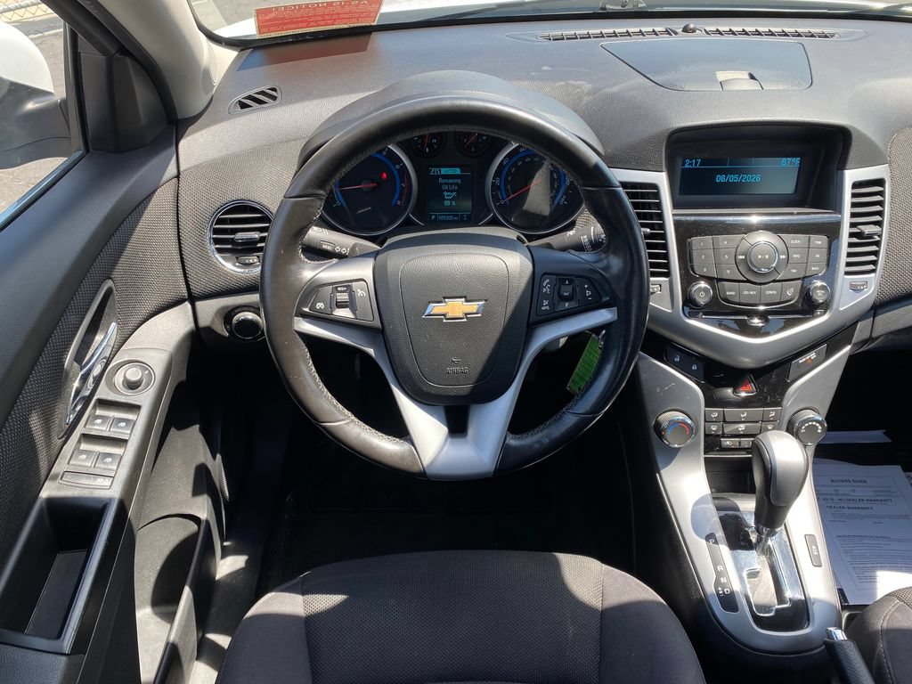 Used 2013 Chevrolet Cruze LT FWD image 18