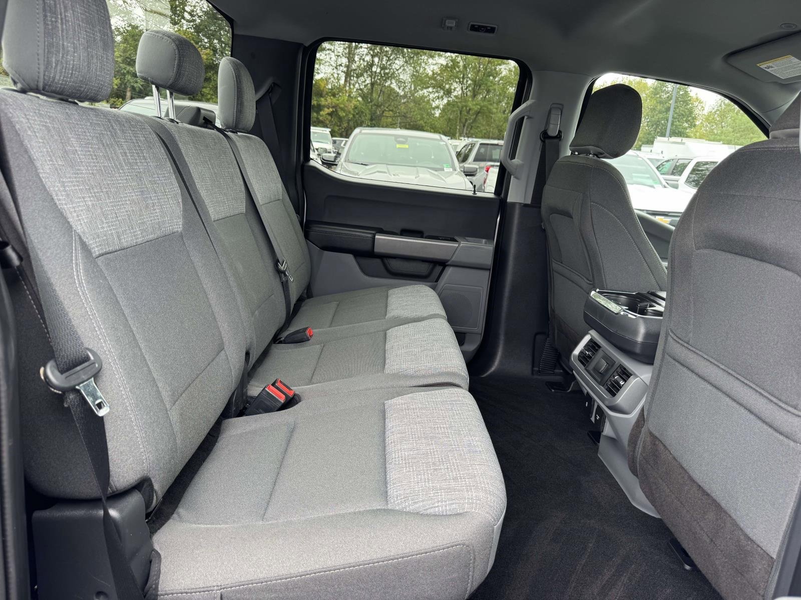 Used 2022 Ford F150 XLT image 22