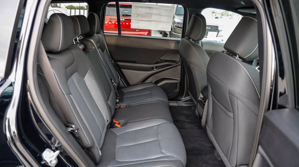 New 2026 Jeep Cherokee Laredo AWD/4WD image 19