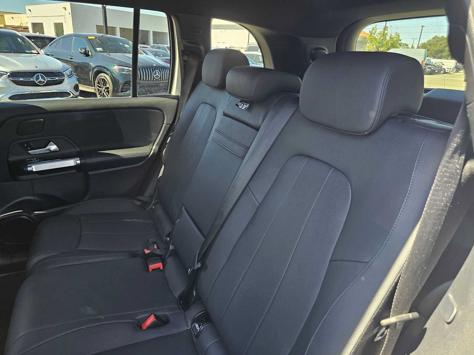 Used 2024 Mercedes-Benz EQB 250+ image 18