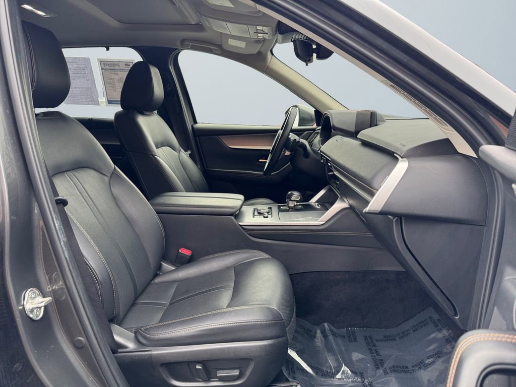 Used 2024 MAZDA CX-90 3.3 Turbo w/ Preferred Plus image 15