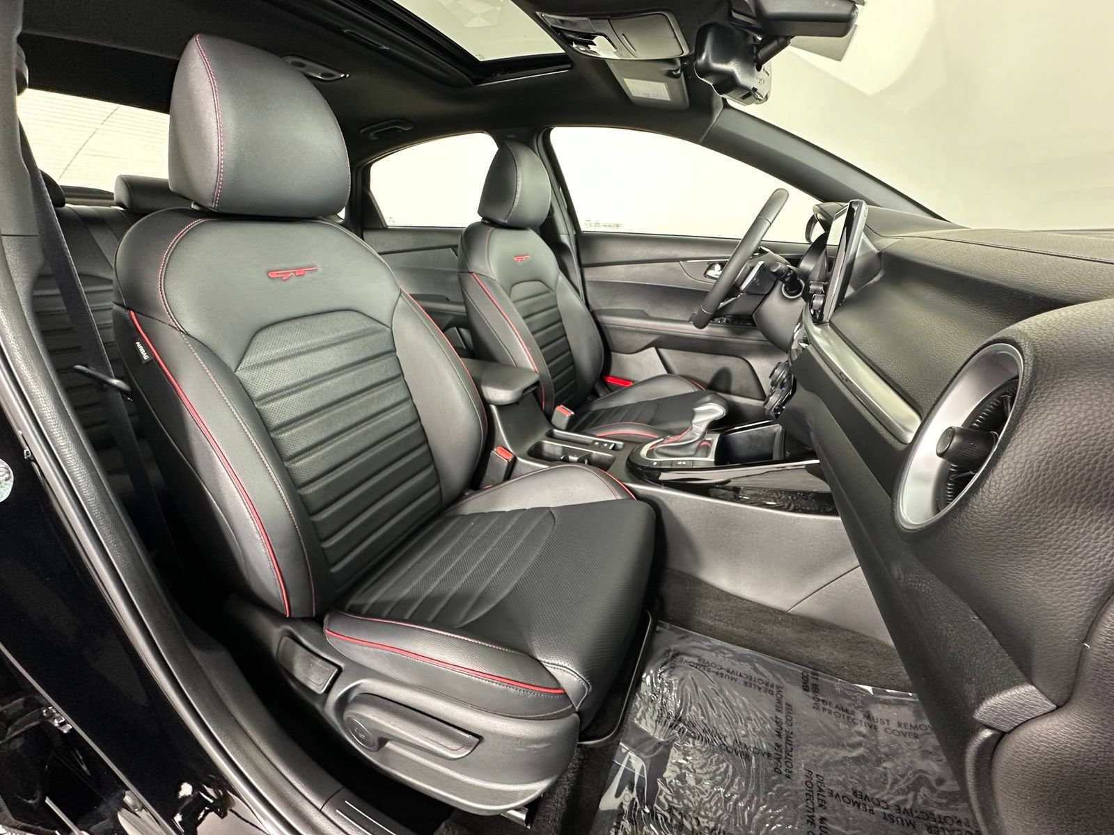 Used 2024 Kia Forte GT w/ GT2 Package FWD image 6